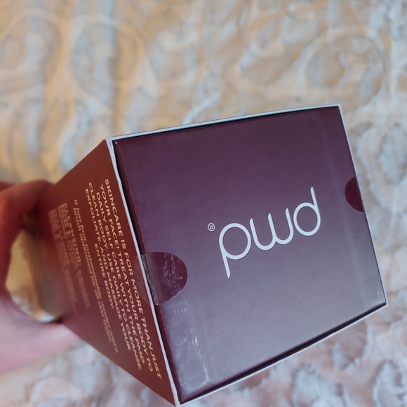 PMD Clean Body - Berry - Picture 5 of 5